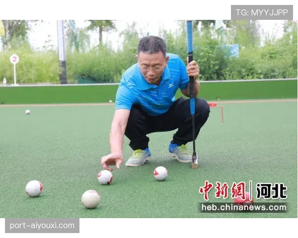 裁判哨音在比赛判罚中的关键作用与标准规范解析